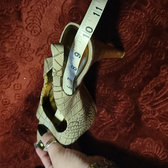 ๐ Jessica Simpson Size 8 Alligator Print High Heels - Picture 10 of 13